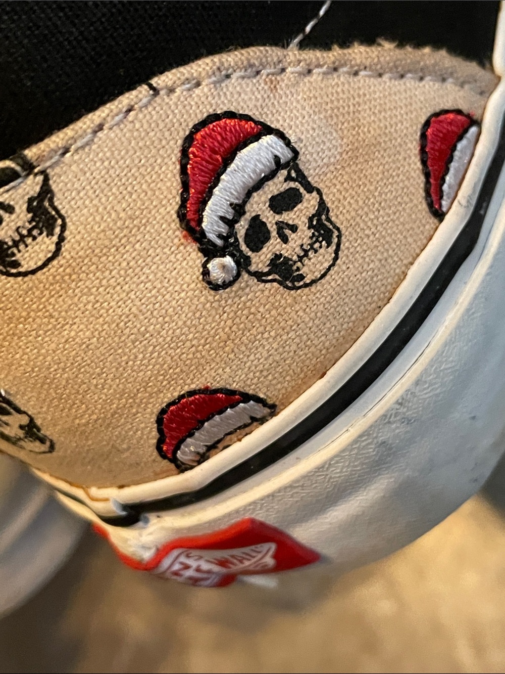 Vans Slip-On Loafers in White, Black, and Red with Skull Print - Picture 14 of 15